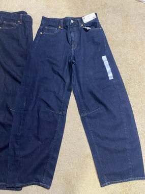 GU Uniqlo Women's Barrel Leg High-Rise Jeans Dark Indigo Fits mens Medium - Larg